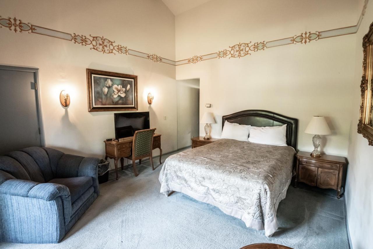 Tuscany Hills Retreat Ескондидо Екстериор снимка
